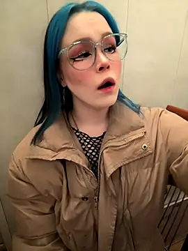 Snapshot of MaddisonHaas chatting on November 2025 09:51:01 PM MaddisonHaas online show from November 2025 09:51:01 PM