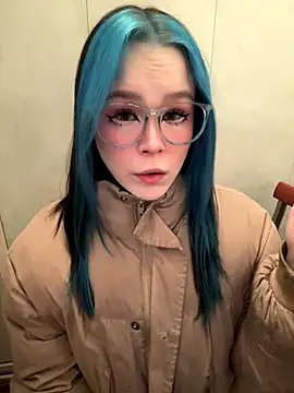 Snapshot of MaddisonHaas chatting on November 2025 12:38:01 AM MaddisonHaas online show from November 2025 12:38:01 AM