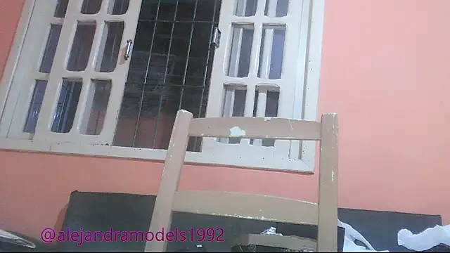 alejandra01 online show from April 2026 02:05:01 AM