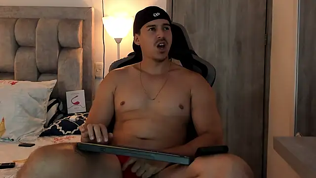 victor vixen online show from November 2025 11:04:02 PM