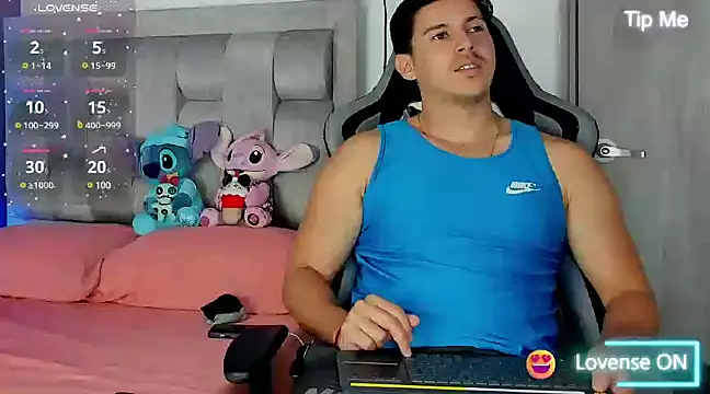 victor vixen online show from March 2025 03:13:02 PM