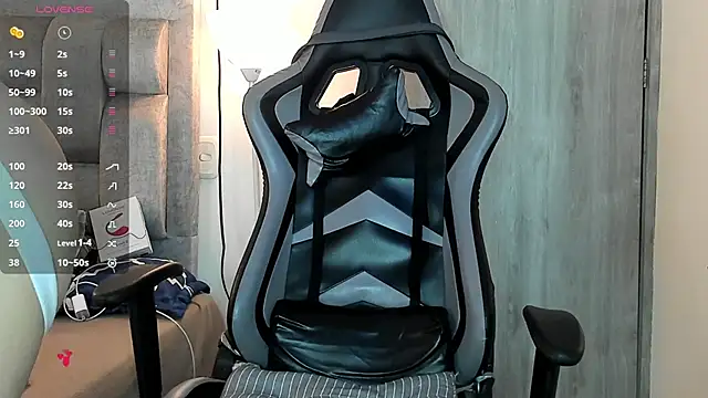 victor vixen online show from November 2025 11:53:01 PM