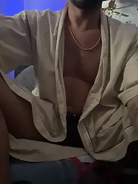 KySir1990 online show from February 2026 08:30:01 PM