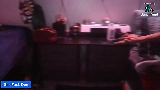 KySir1990 online show from December 2025 10:22:02 PM