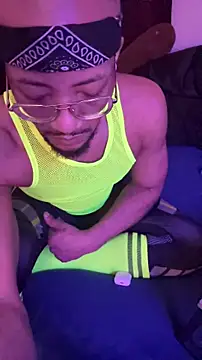 KySir1990 online show from November 2025 06:52:02 PM