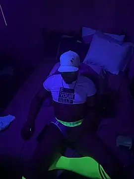 KySir1990 online show from April 2026 12:12:02 PM