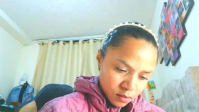 Samary thomas online show from September 2025 12:49:01 AM