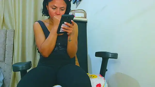 Samary thomas online show from March 2026 03:04:01 AM