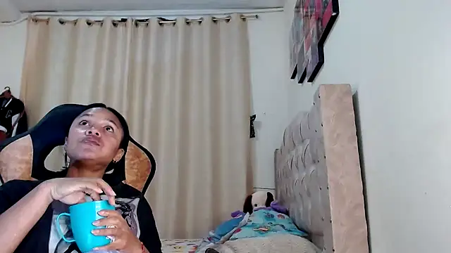 Samary thomas online show from February 2025 01:21:01 AM