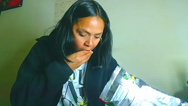 Samary thomas online show from June 2026 02:28:02 AM