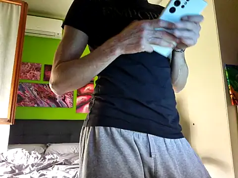 MASTERBULLY online show from October 2025 02:40:01 PM