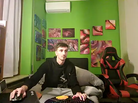 MASTERBULLY online show from October 2025 11:27:01 PM