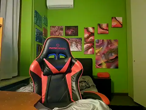 MASTERBULLY online show from October 2025 10:42:02 PM