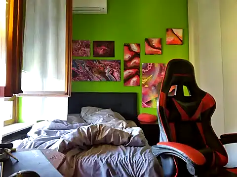 MASTERBULLY online show from October 2025 01:45:02 PM