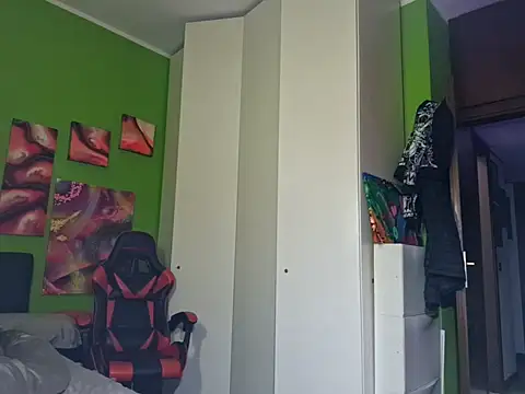 MASTERBULLY online show from October 2025 10:11:01 PM
