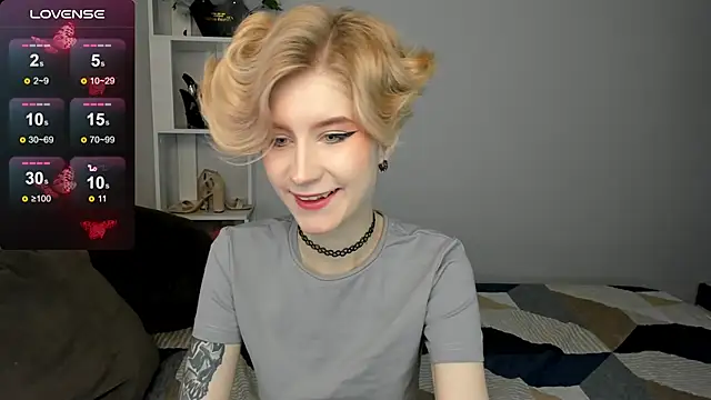Snapshot of Angel_Jules chatting on September 2025 12:55:01 AM Angel Jules online show from September 2025 12:55:01 AM
