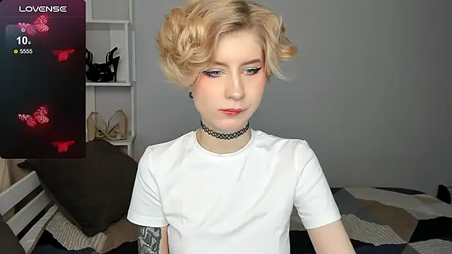 Snapshot of Angel_Jules chatting on September 2025 12:39:02 AM Angel Jules online show from September 2025 12:39:02 AM