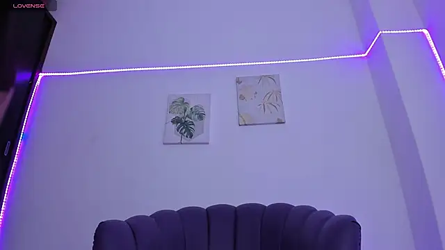 Marian Boobs online show from April 2026 08:25:02 PM