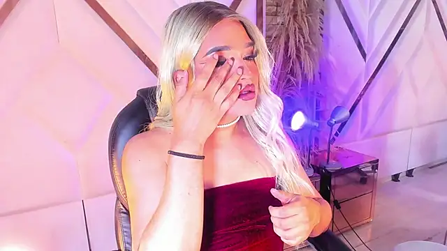 Elody Preysler69 online show from December 2025 03:32:02 AM