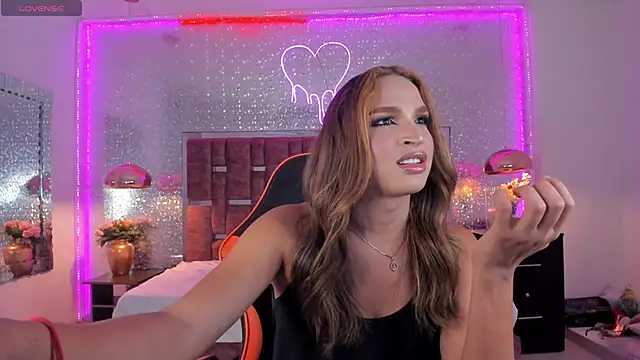 KylieVictoria online show from November 2025 02:49:01 AM