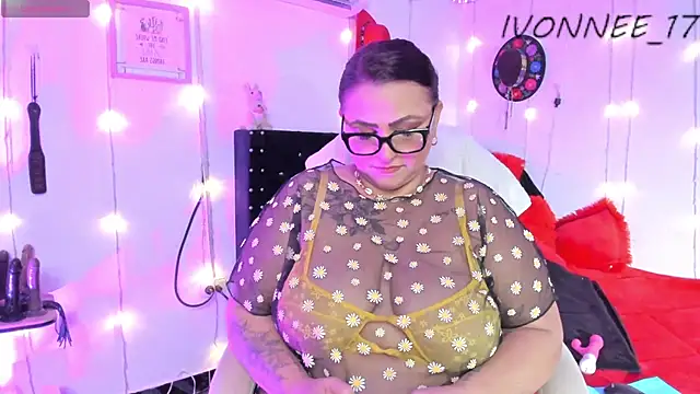 Ivonnee   online show from March 2026 02:36:02 AM