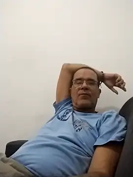 Snapshot of barboza991 chatting on February 2026 03:33:01 PM barboza991 online show from February 2026 03:33:01 PM