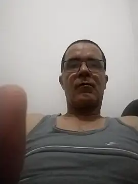Snapshot of barboza991 chatting on February 2025 11:17:02 PM barboza991 online show from February 2025 11:17:02 PM