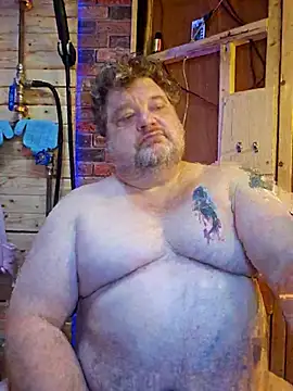 Snapshot of alienbunny chatting on March 2025 08:23:02 PM alienbunny online show from March 2025 08:23:02 PM