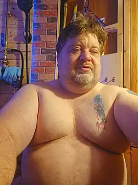 Snapshot of alienbunny chatting on December 2025 04:44:02 AM alienbunny online show from December 2025 04:44:02 AM