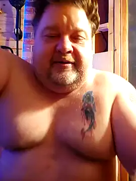 Snapshot of alienbunny chatting on October 2025 03:52:02 AM alienbunny online show from October 2025 03:52:02 AM