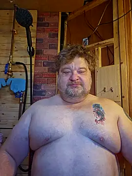 Snapshot of alienbunny chatting on March 2025 04:57:01 PM alienbunny online show from March 2025 04:57:01 PM