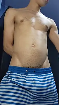 boyminerin00 online show from October 2025 02:43:02 AM