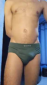 boyminerin00 online show from December 2025 01:48:02 AM