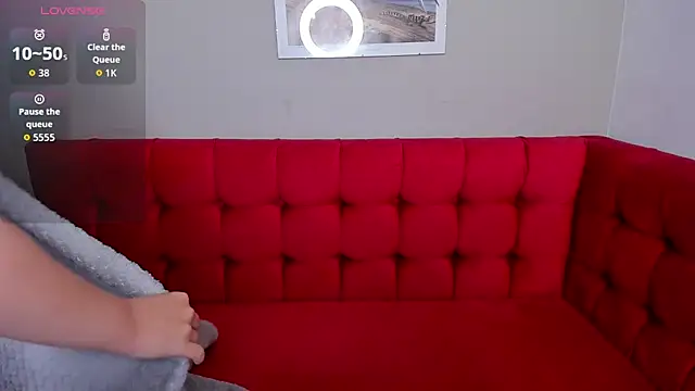 KetrinWhite online show from October 2025 02:12:01 AM