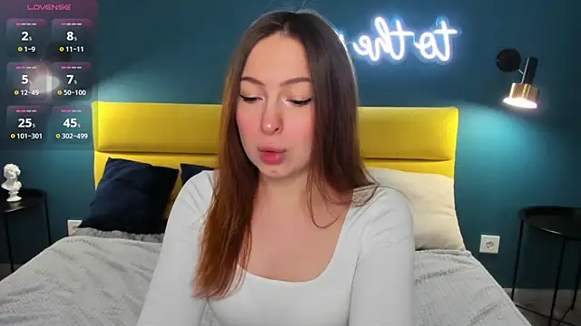 KetrinWhite online show from April 2026 01:34:01 AM