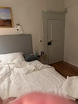 Izzy Inked online show from January 2026 06:26:01 PM