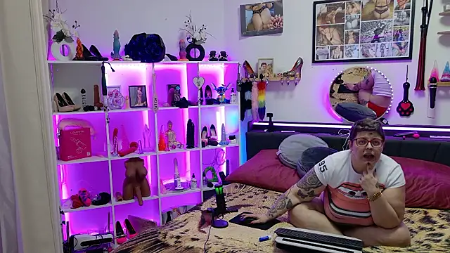 SunshineLexi online show from January 2026 03:37:01 PM