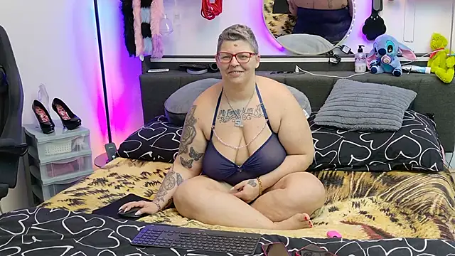 SunshineLexi online show from December 2025 06:52:02 AM