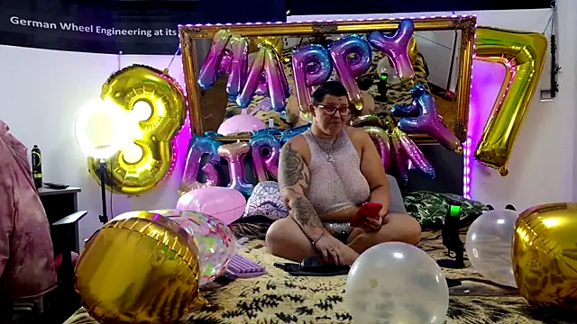 SunshineLexi online show from October 2025 03:22:01 PM