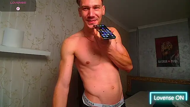 Snapshot of MateoBenjaminX chatting on November 2025 06:06:02 AM MateoBenjaminX online show from November 2025 06:06:02 AM