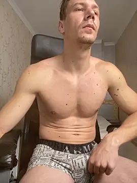 Snapshot of MateoBenjaminX chatting on November 2025 06:39:01 AM MateoBenjaminX online show from November 2025 06:39:01 AM