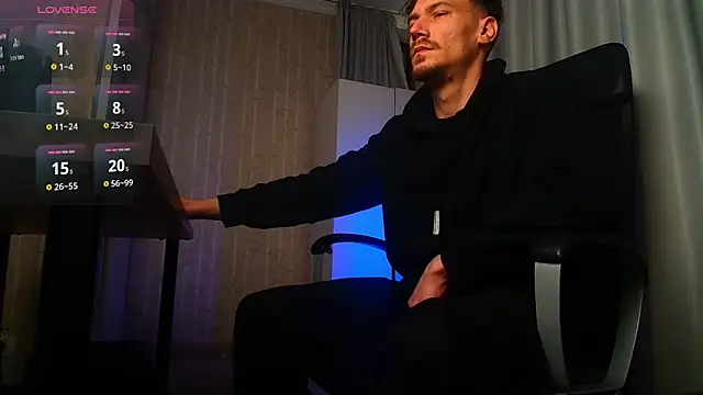 MateoBenjaminX online show from December 2025 11:26:02 AM