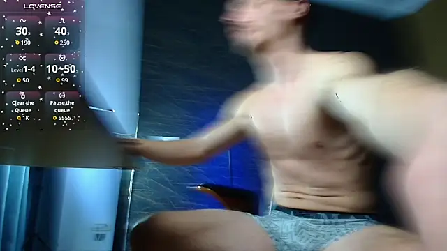 MateoBenjaminX online show from December 2025 11:13:01 AM