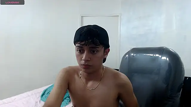 DamiBright online show from March 2025 01:26:02 AM