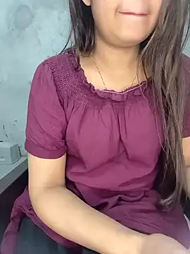 Shanaya Hotty online show from January 2025 10:35:02 PM