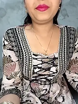 Shanaya Hotty online show from March 2025 12:09:02 PM