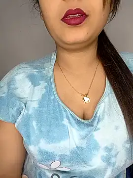 Snapshot of Shanaya_Hotty chatting on November 2025 08:09:01 PM Shanaya Hotty online show from November 2025 08:09:01 PM