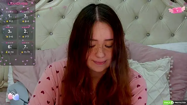 MiriaamWhite online show from September 2025 03:46:02 AM