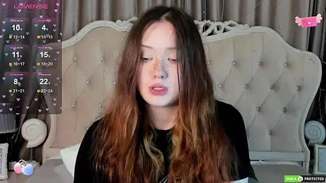 MiriaamWhite online show from October 2025 04:03:01 AM