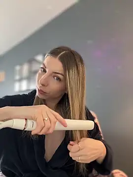 Mia Ethan online show from April 2026 05:36:01 AM